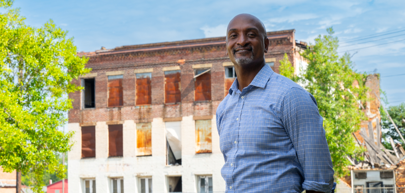 Phillip Howard stands in front of the Edistone Hotel