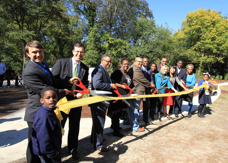 Participants in the ribbon cutting.