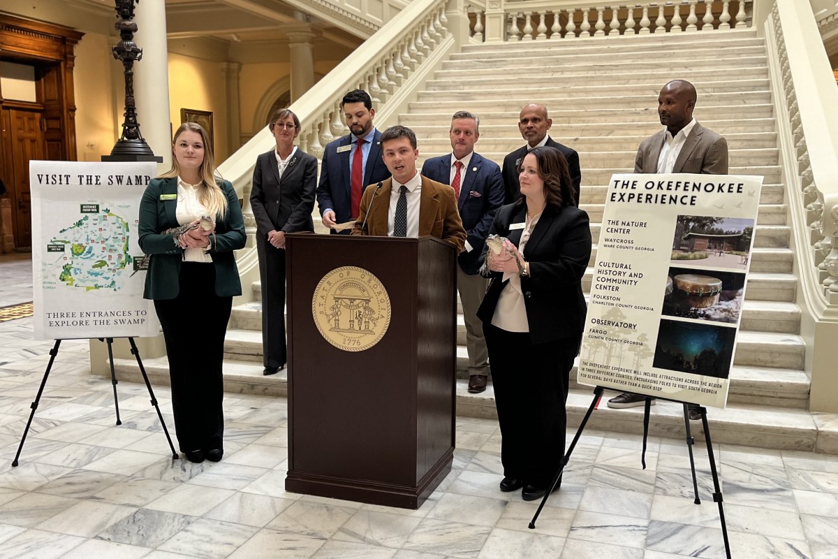 Advocates explain the Okefenokee Experience to help designate a World Heritage Site in Georgia's Ware, Charlton, and Clinch counties.